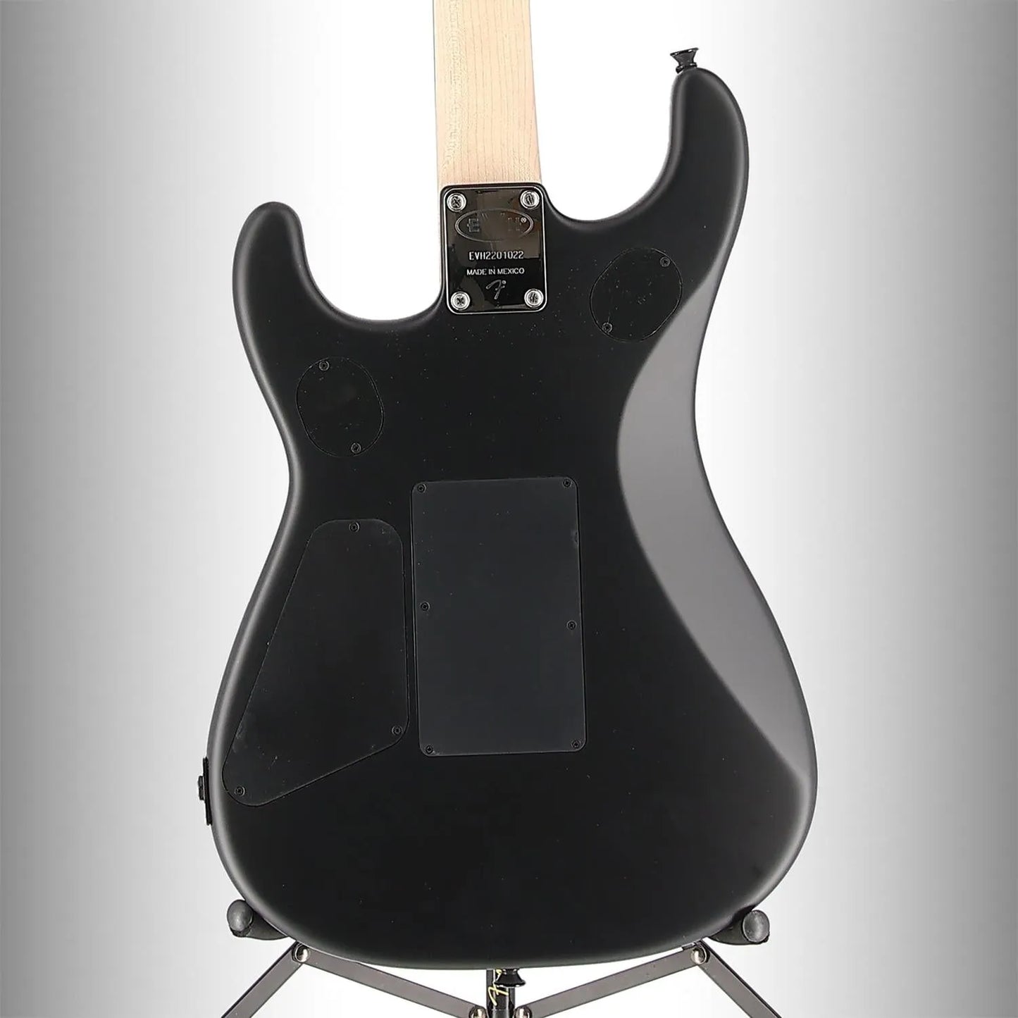 5150 Series Standard, Ebony Fingerboard, Stealth Black (SR) (01022)