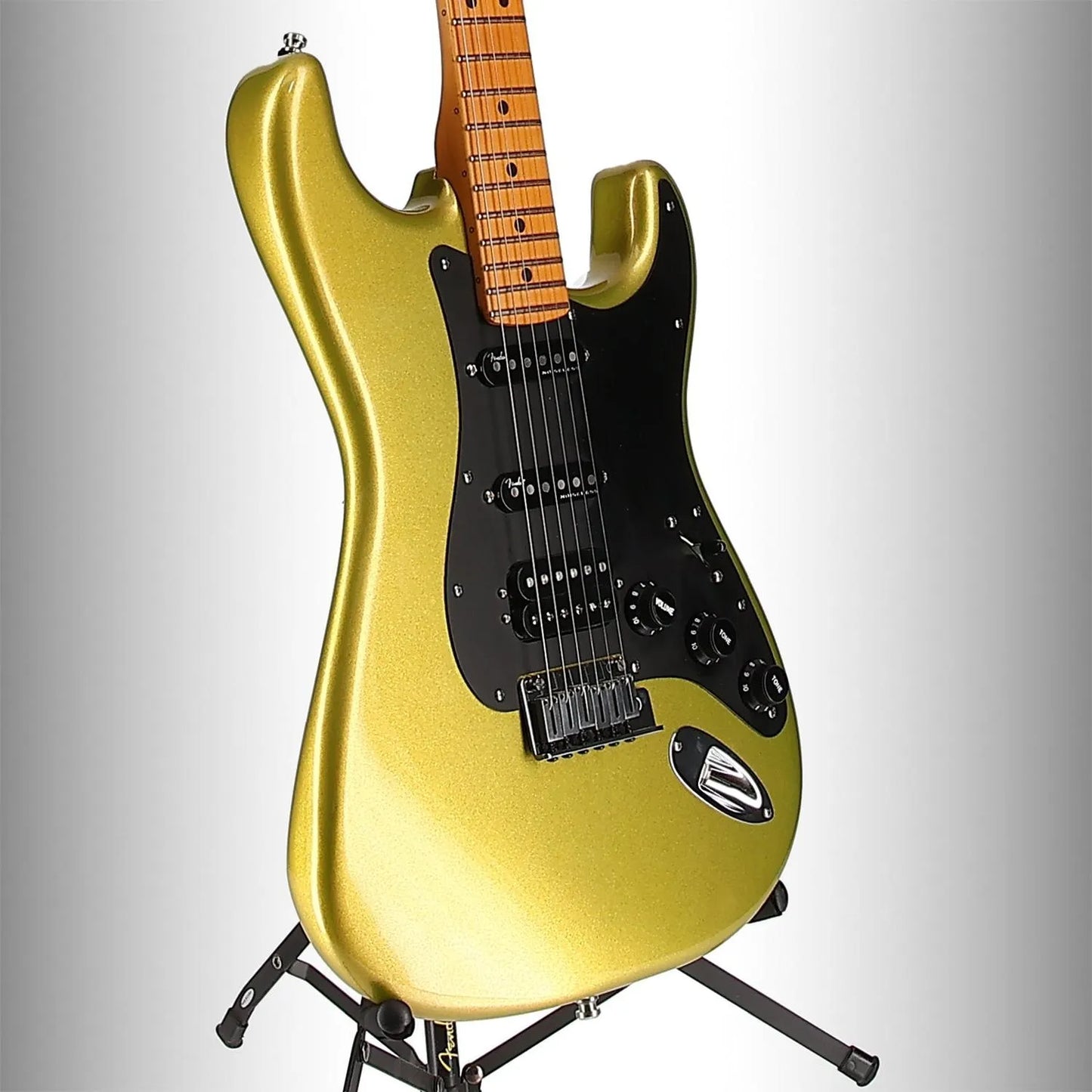 American Ultra II Stratocaster HSS, Maple Fingerboard, Solar Flare (X1) (38263)