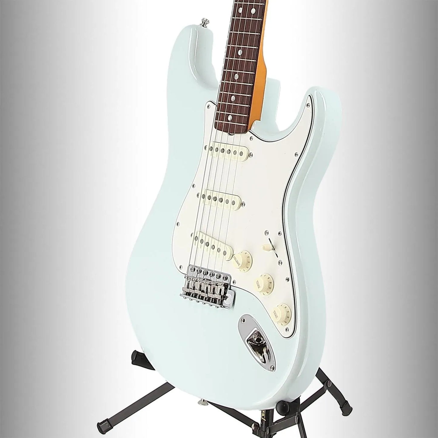 American Vintage II 1965 Stratocaster, Round-Lam Rosewood Fingerboard, Sonic Blue (X2) (54645)