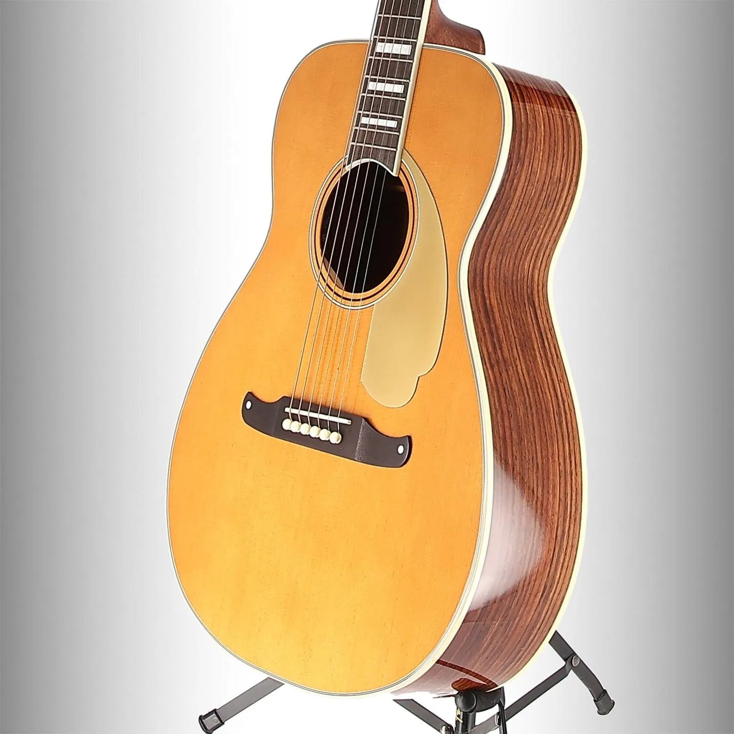 California Vintage Malibu with Case, Gold Pickguard, Aged Natural (T13) (03257)