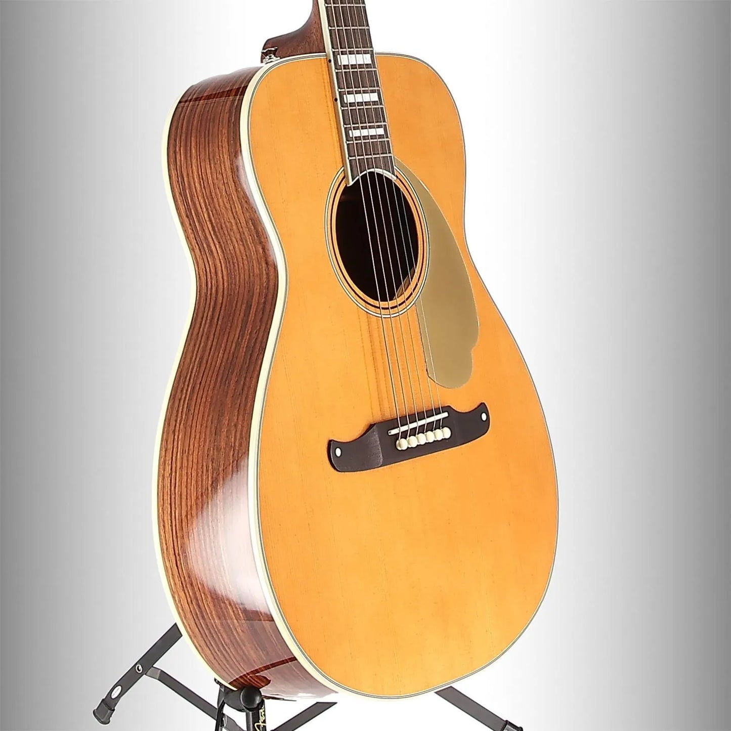 California Vintage Malibu with Case, Gold Pickguard, Aged Natural (T13) (03257)