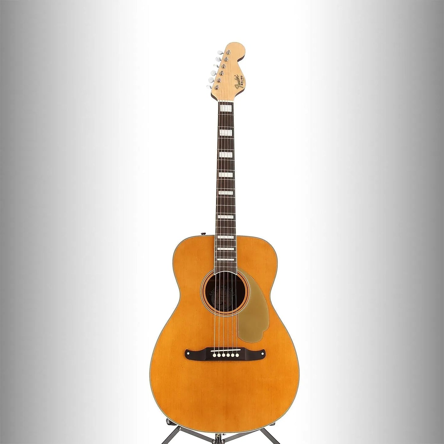 California Vintage Malibu with Case, Gold Pickguard, Aged Natural (T13) (03257)