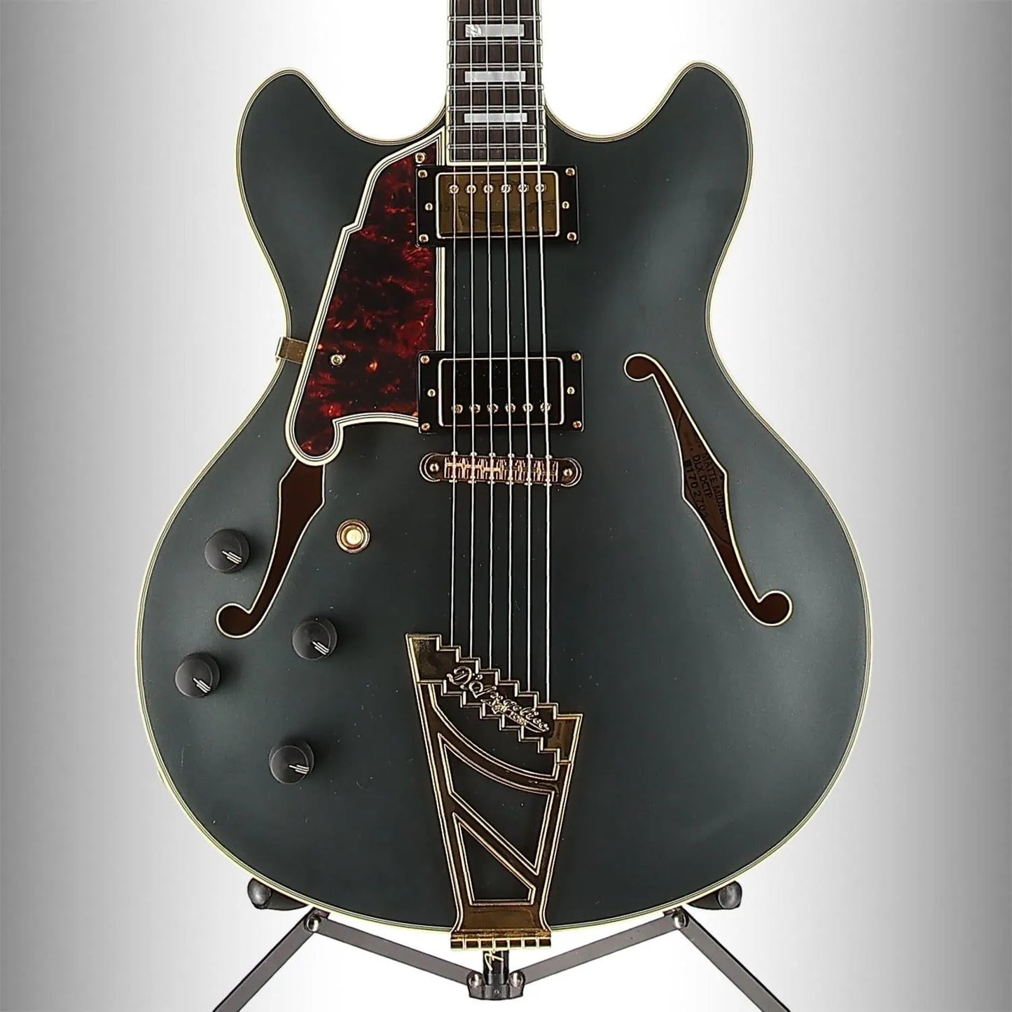 Deluxe DC Matte Midnight (A2) (02702)