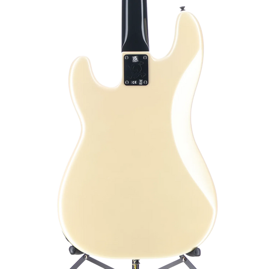 Duff McKagan Deluxe Precision Bass, Rosewood Fingerboard, White Pearl (J8) (01158)
