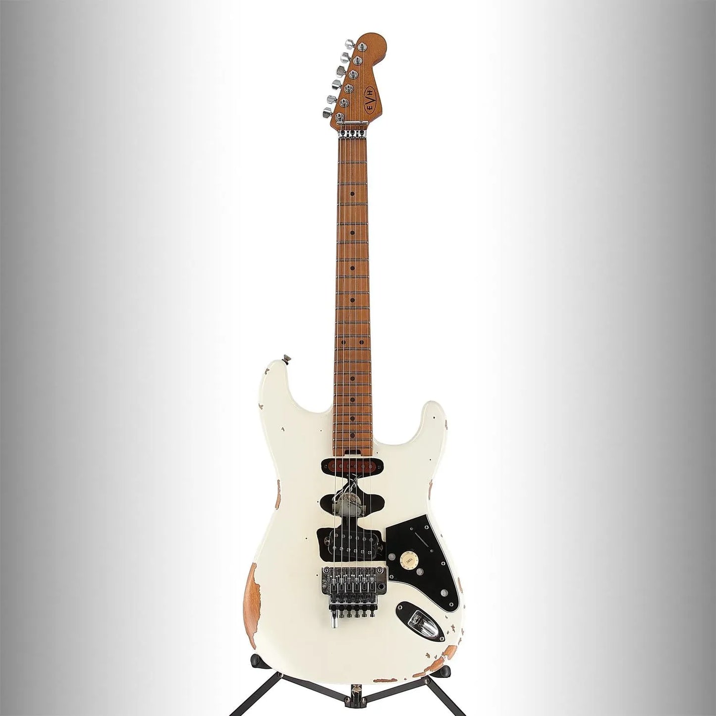 EVH Frankenstein Relic Series, Maple Fingerboard, White (AA12) (03562)