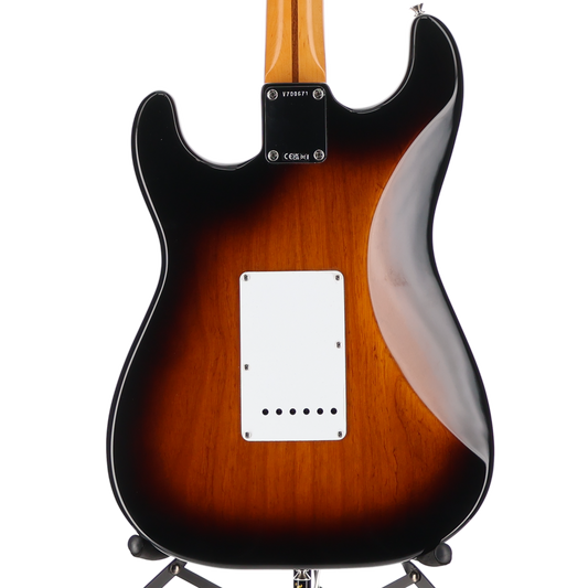 Fender 70th Anniversary American Vintage II 1954 Stratocaster, Maple Fingerboard, 2-Color Sunburst (P5) (00671)
