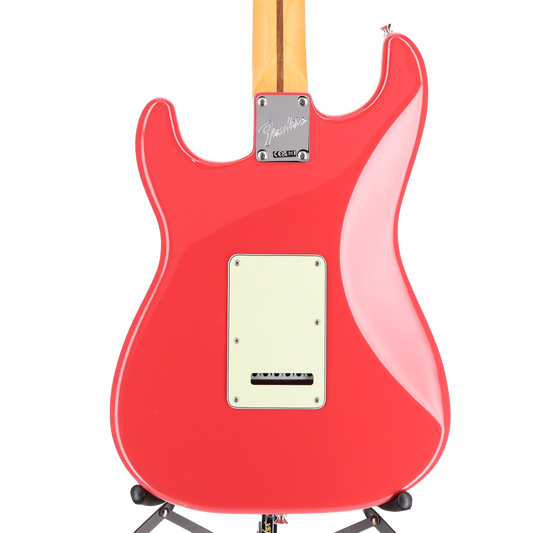 Fender American Professional Classic Stratocaster®, Rosewood Fingerboard, Faded Dakota Red (K3) (03256)