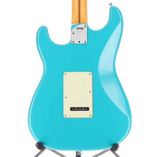 Fender American Professional II Stratocaster, Maple Fingerboard, Miami Blue (I7) (48361)