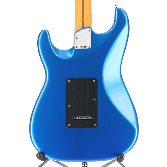 Fender American Ultra II Stratocaster, Ebony Fingerboard, Noble Blue (D5) (06690)