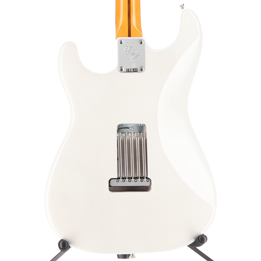 Fender Eric Johnson Stratocaster, Maple Fingerboard, White Blonde (RC3) (23925)