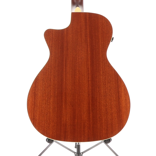 Fender Newporter Player, Walnut Fingerboard, Gold Pickguard, Natural (D4) (50107)