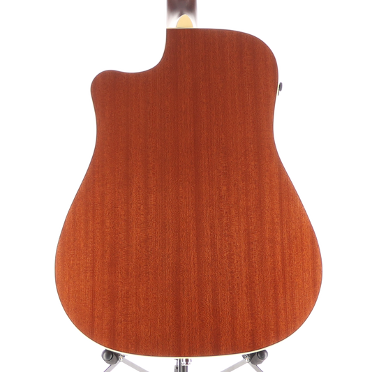 Fender Redondo Player, Walnut Fingerboard, Gold Pickguard, Natural (H7) (07303)