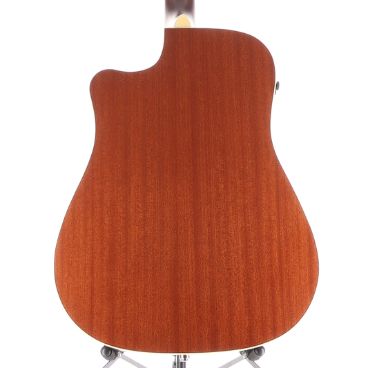 Fender Redondo Player, Walnut Fingerboard, Gold Pickguard, Natural (H7) (07303)