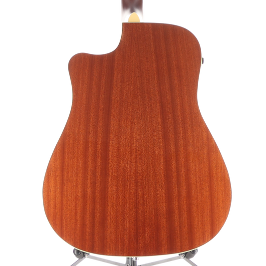 Fender Redondo Player, Walnut Fingerboard, Gold Pickguard, Natural (J2) (43006)