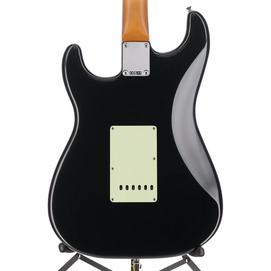 Fender Vintera® II Road Worn® '60s Stratocaster®, Maple Fingerboard, Black (H5) (67105)