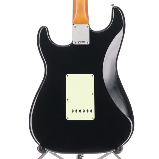 Fender Vintera® II Road Worn® '60s Stratocaster®, Maple Fingerboard, Black (V4) (89028)