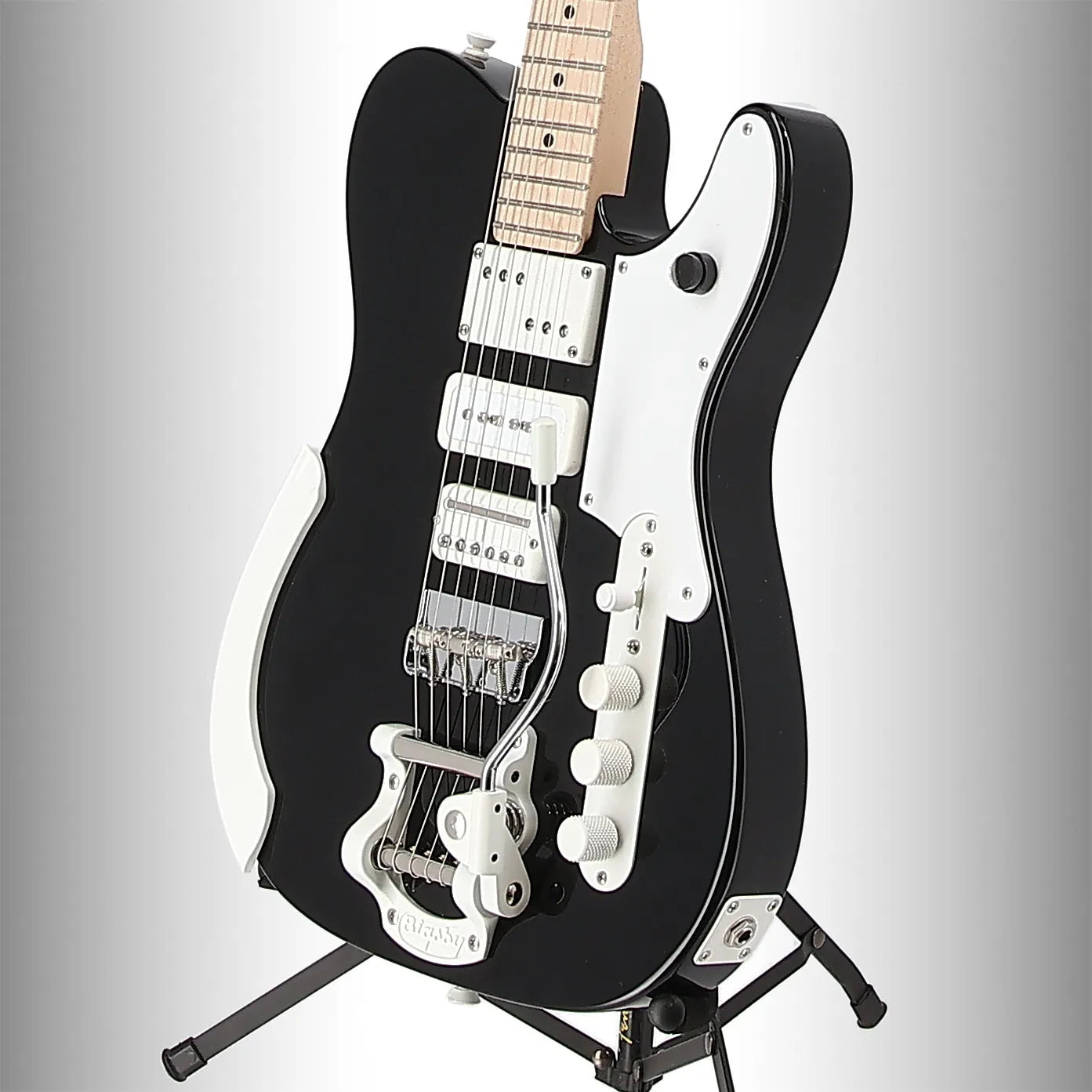 Jack White Triplecaster, Maple Fingerboard, Black (G7) (41026)