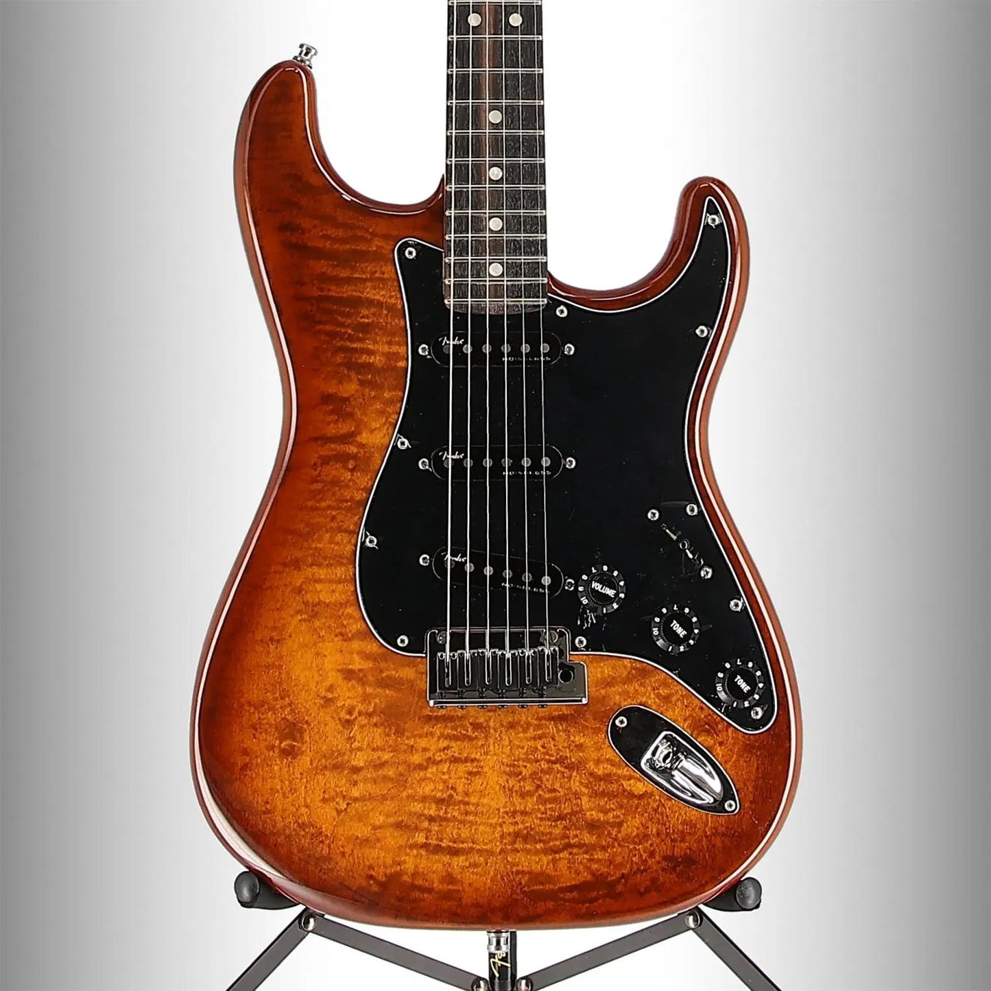 Limited Edition American Ultra Stratocaster, Ebony Fingerboard, Tiger Eye (Z1) (71031)