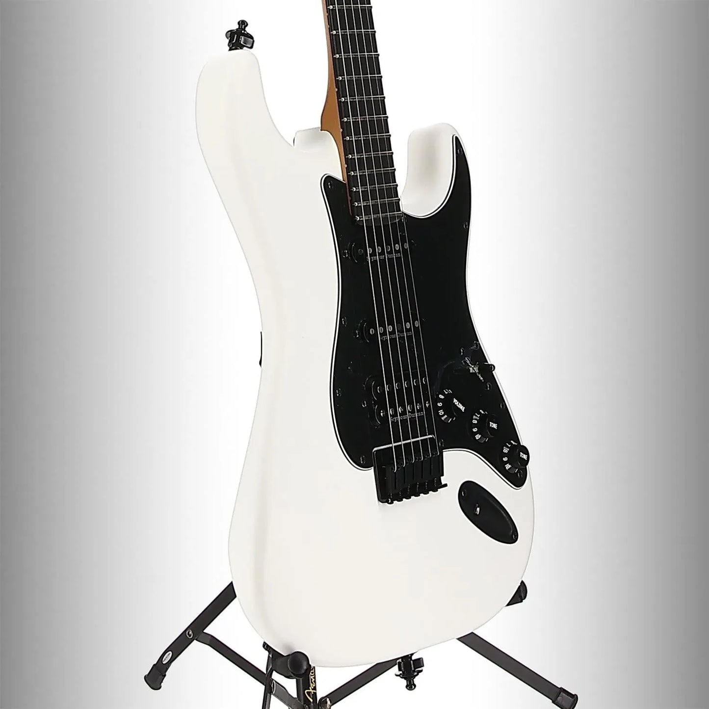 Limited Edition Player Advanced Stratocaster HSS HT, Ebony Fingerboard, Arctic White (V9) (06549)