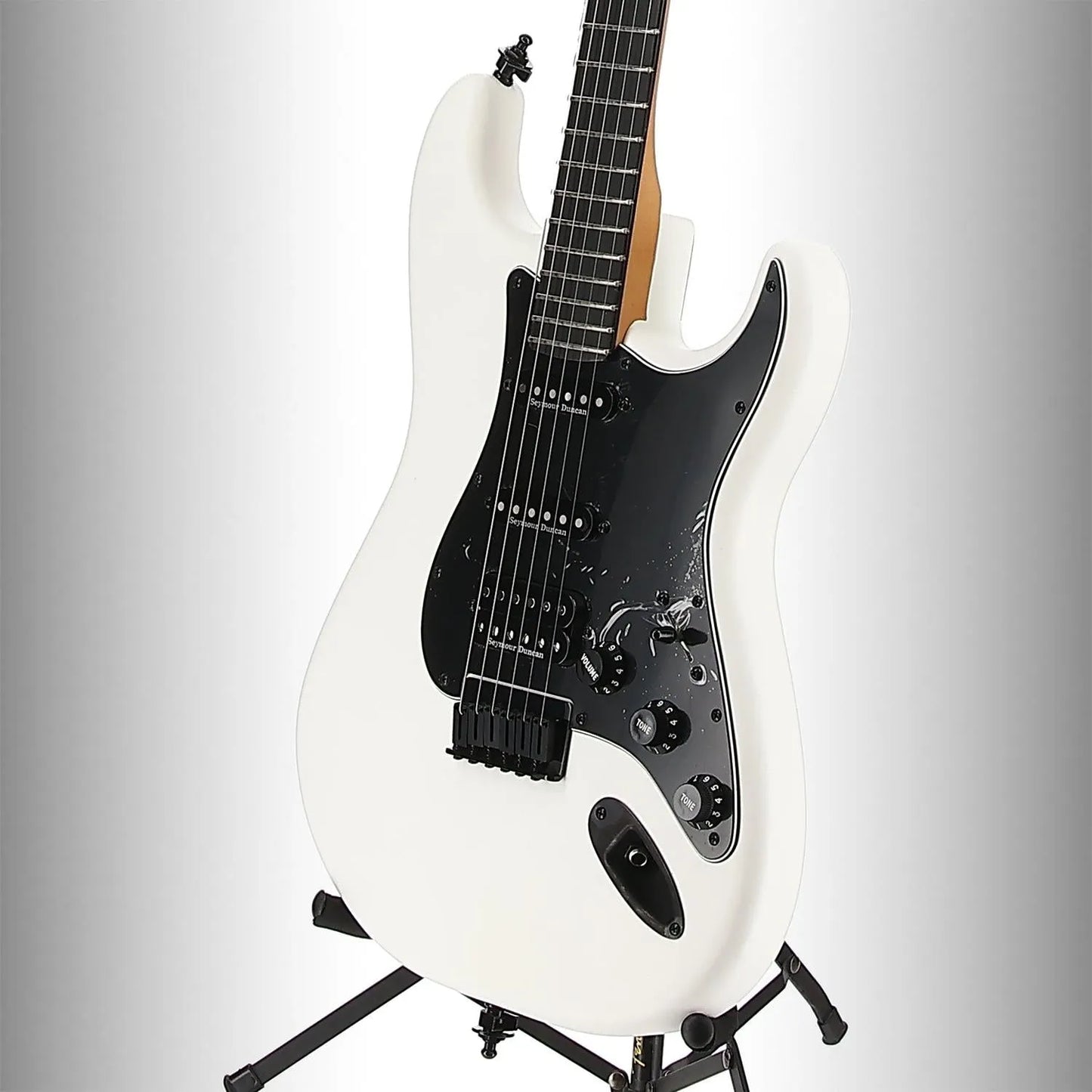 Limited Edition Player Advanced Stratocaster HSS HT, Ebony Fingerboard, Arctic White (V9) (06549)