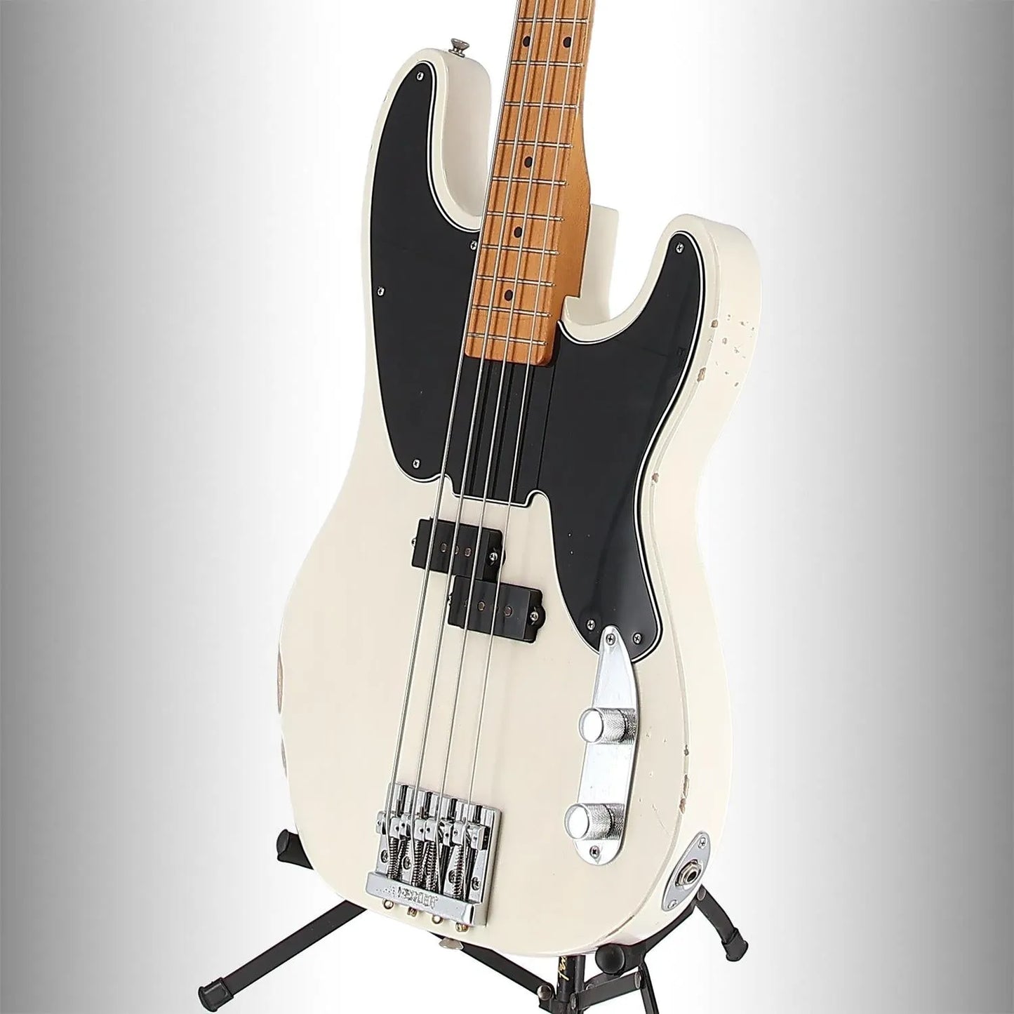 Mike Dirnt Road Worn Precision Bass, Maple Fingerboard, White Blonde (W13) (57144)