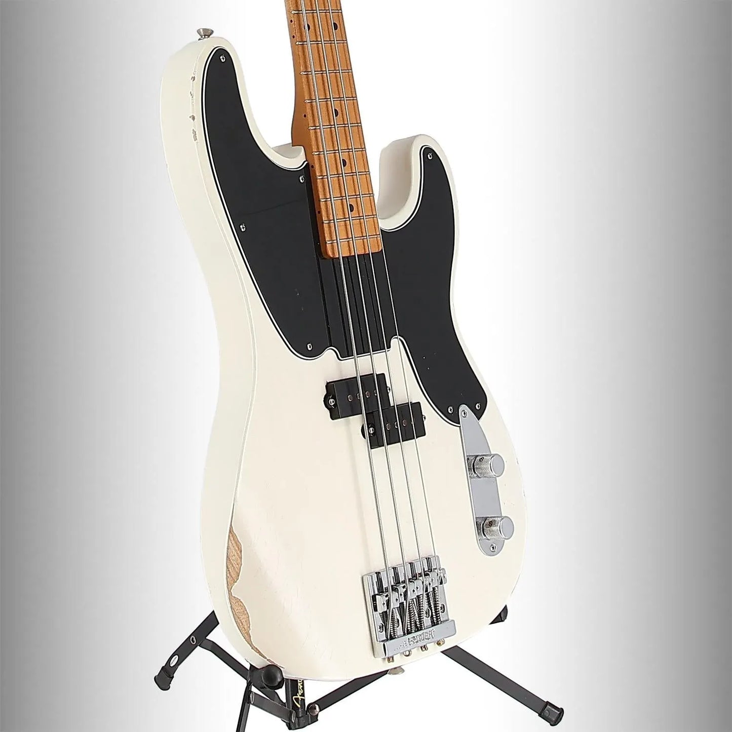 Mike Dirnt Road Worn Precision Bass, Maple Fingerboard, White Blonde (W13) (57144)