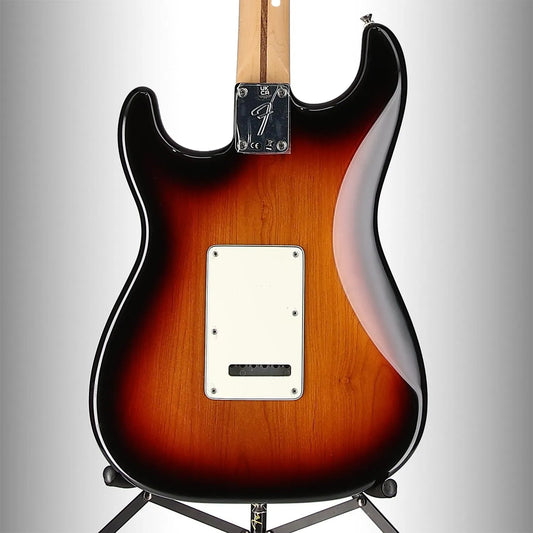 Player Stratocaster HSS, Maple Fingerboard, 3-Color Sunburst (S3) (92420)