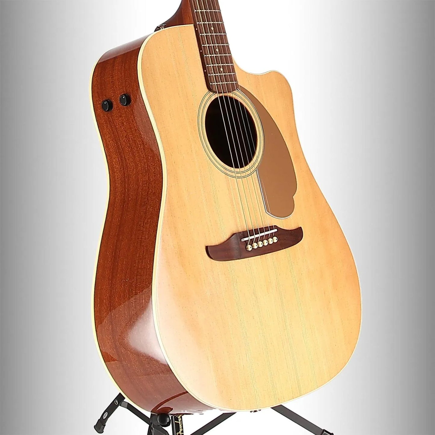 Redondo Player, Walnut Fingerboard, Gold Pickguard, Natural (B11) (07956)