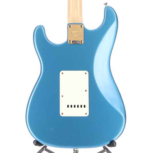 Squier 40th Anniversary Stratocaster, Gold Edition, Laurel Fingerboard, Gold Anodized Pickguard, Lake Placid Blue (Z2) (04772)