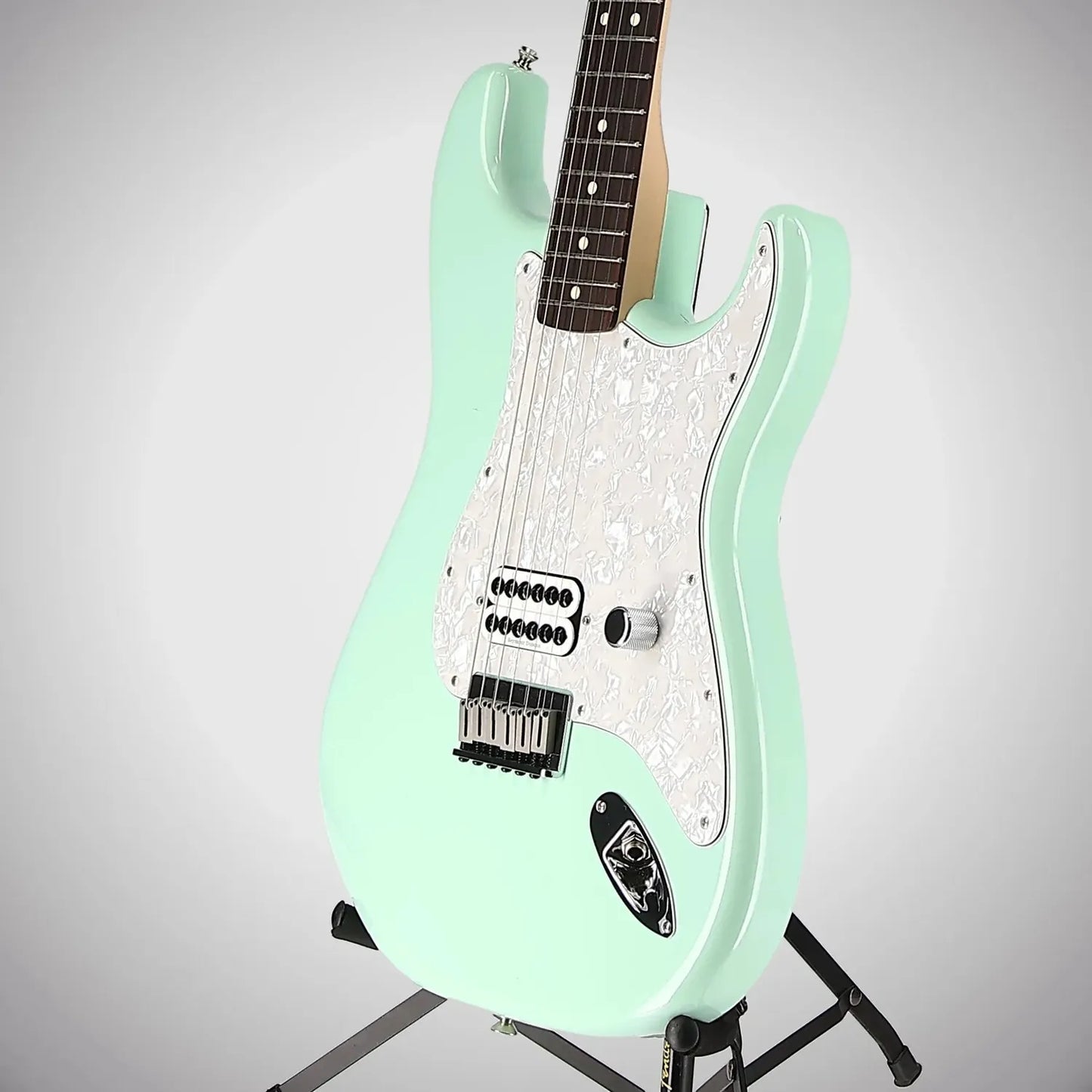 Tom DeLonge Stratocaster, Rosewood Fingerboard, Surf Green (M9) (75098)