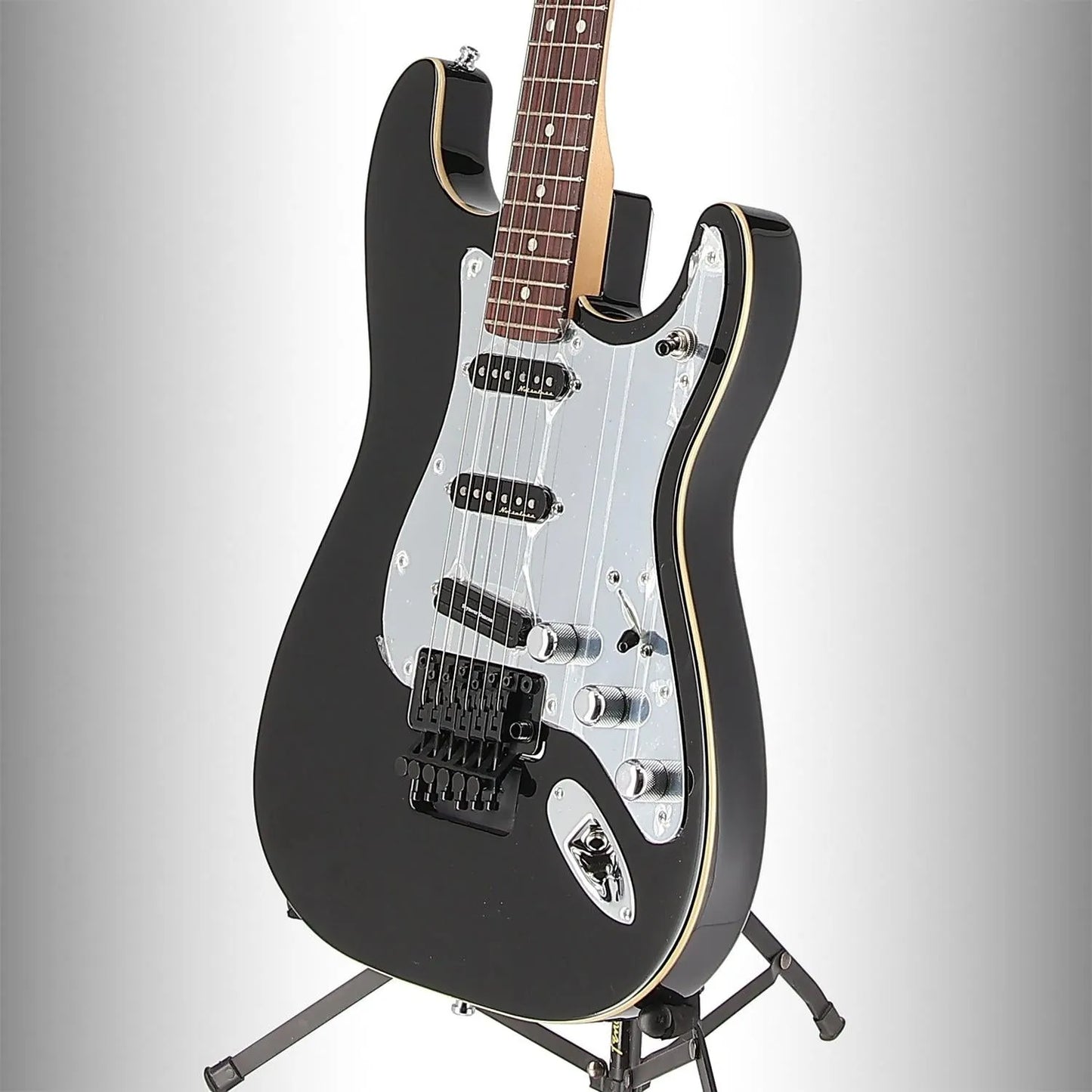 Tom Morello Stratocaster, Rosewood Fingerboard, Black (RC3) (37038)