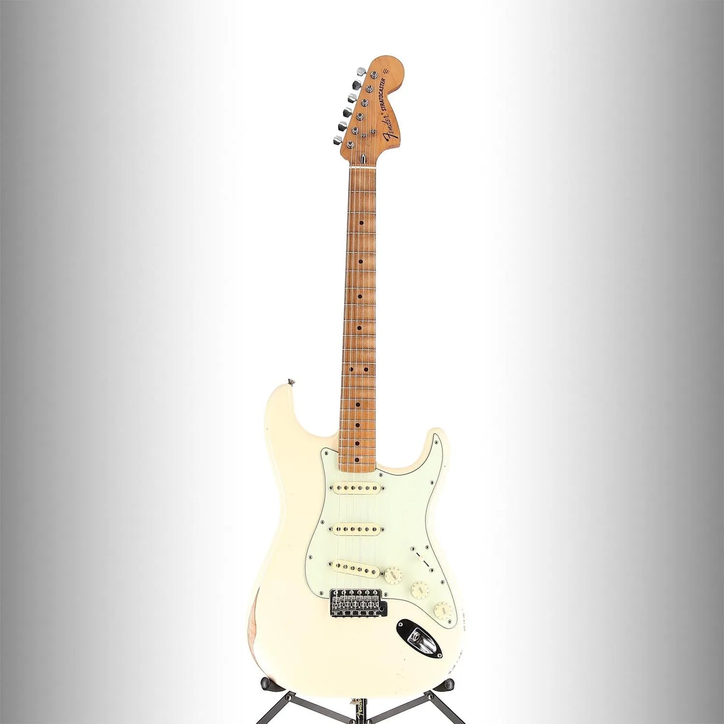 Vintera Road Worn '70s Stratocaster, Maple Fingerboard, Olympic White (L8) (55887)