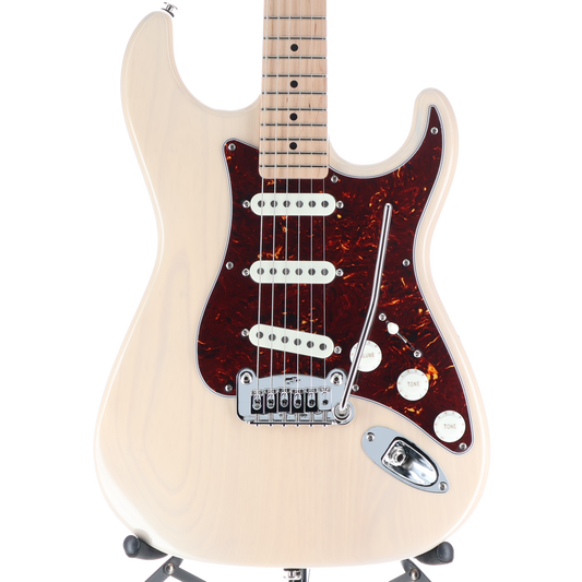 G&L Fullerton Deluxe Legacy, MP Blonde over Swamp Ash (03206)