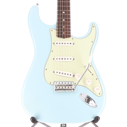 Fender Vintera® II Road Worn® '60s Stratocaster®, Rosewood Fingerboard, Sonic Blue (D3)(65545) (65545)