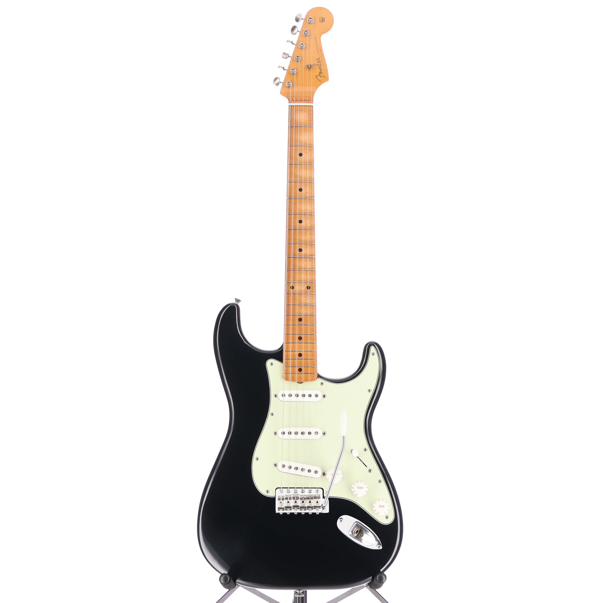 Fender Vintera® II Road Worn® '60s Stratocaster®, Maple Fingerboard, Black (M3)(95825) (95825)
