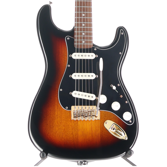 Squier FSR Classic Vibe '60s Stratocaster, Laurel Fingerboard, Black Pickguard, Gold Hardware, 3-Color Sunburst (H3) (02834)