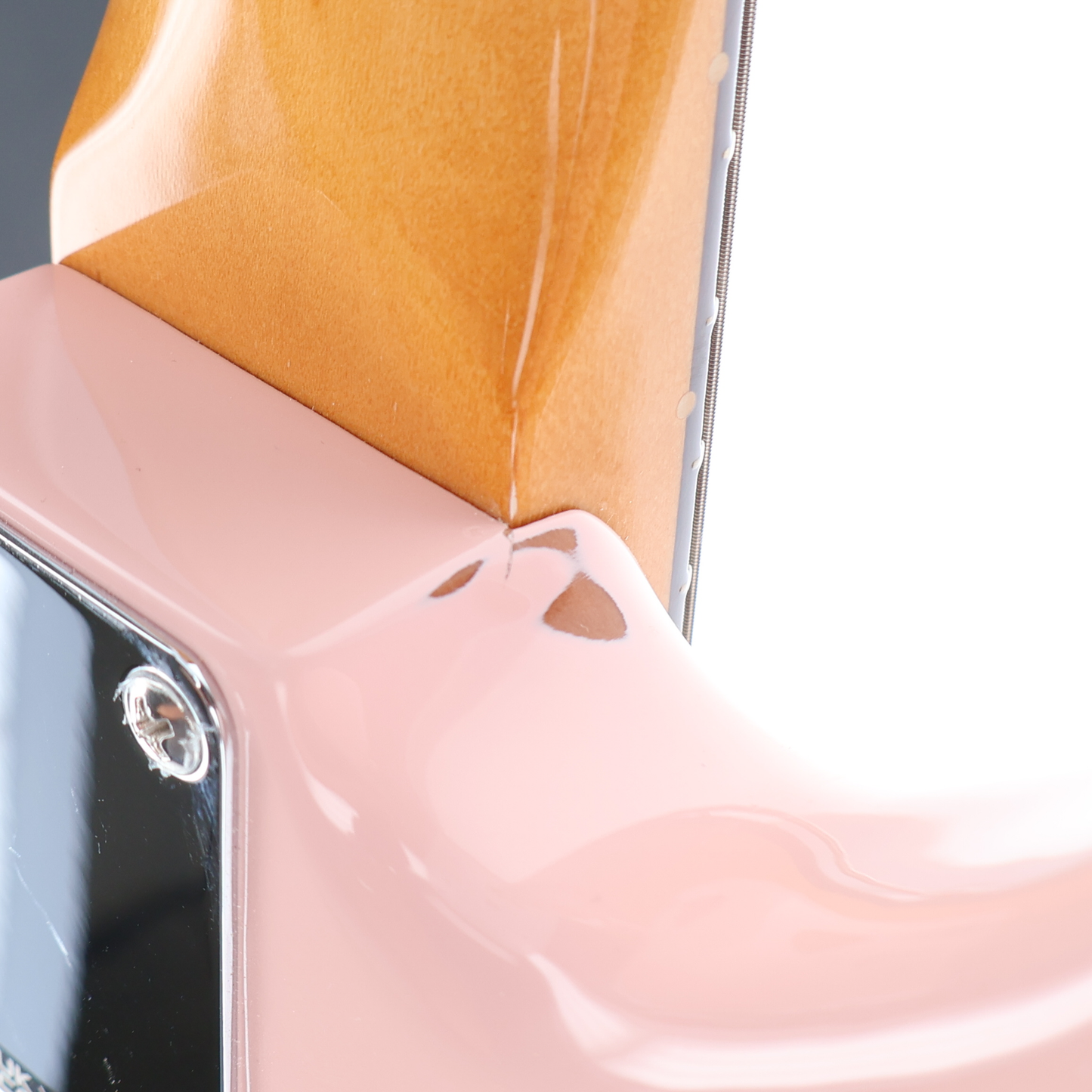 Fender Vintera III Mid '60s Jaguar, Rosewood Fingerboard, Shell Pink (BB1) (73950)