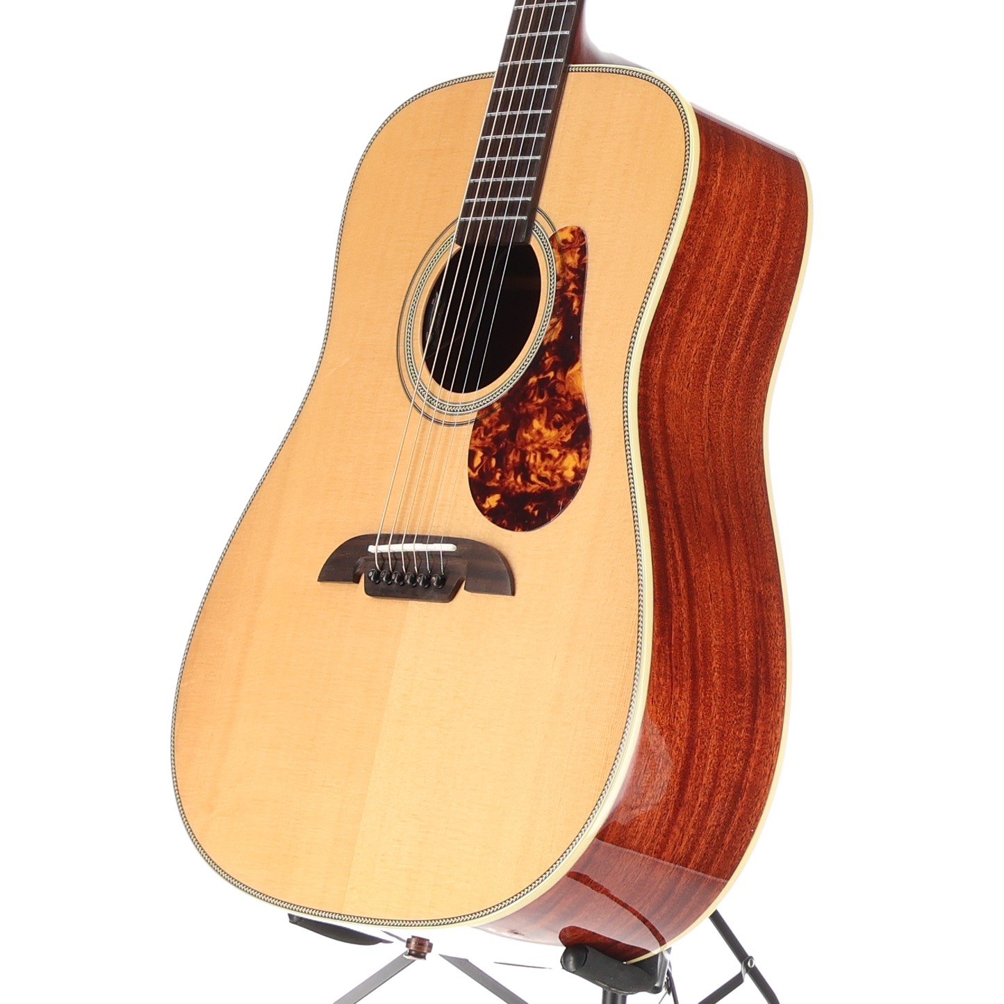 Alvarez Herringbone Masterworks A/E Dread, Spruce Top, Mahogany Back and Sides, Mahogany Neck, and Rosewood Fingerboard - Natural (RC1) (99017)