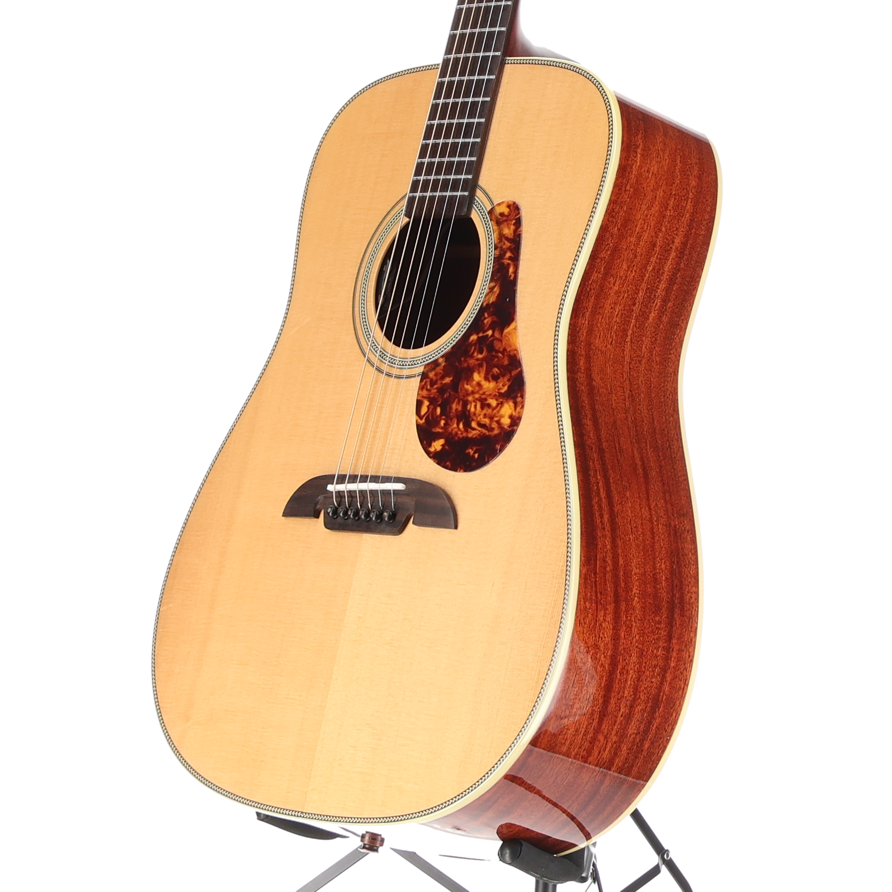 Alvarez Herringbone Masterworks A/E Dread, Spruce Top, Mahogany Back and Sides, Mahogany Neck, and Rosewood Fingerboard - Natural (RC1) (99017)