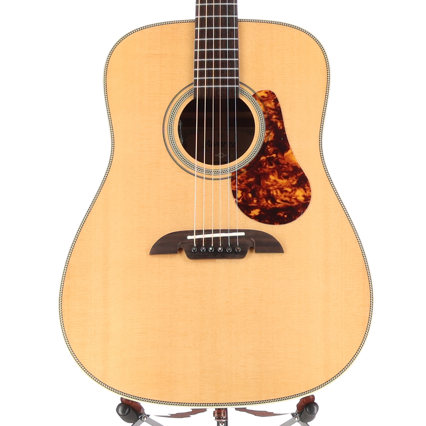 Alvarez Herringbone Masterworks A/E Dread, Spruce Top, Natural, Fully Tested (RC1) (99017)