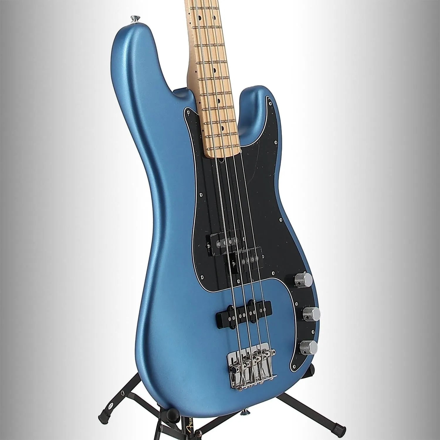 American Performer Precision Bass, Maple Fingerboard, Satin Lake Placid Blue (C13) (15866)