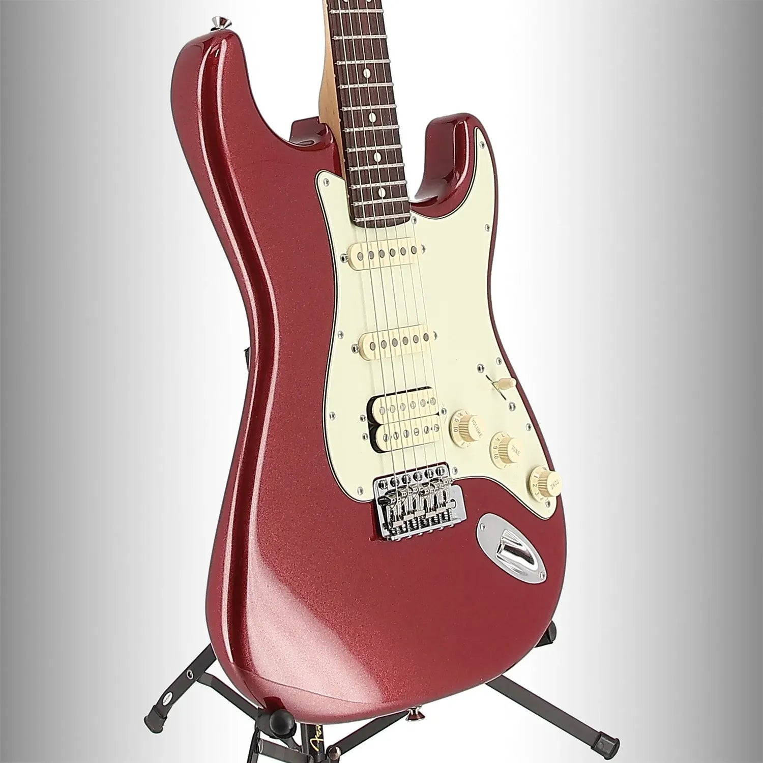 American Performer Stratocaster HSS, Rosewood Fingerboard, Aubergine (Z3) (11869)