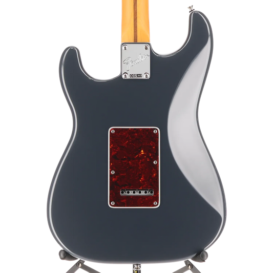 American Professional Classic Stratocaster® HSS, Maple Fingerboard, Faded Black (W12) (92043)