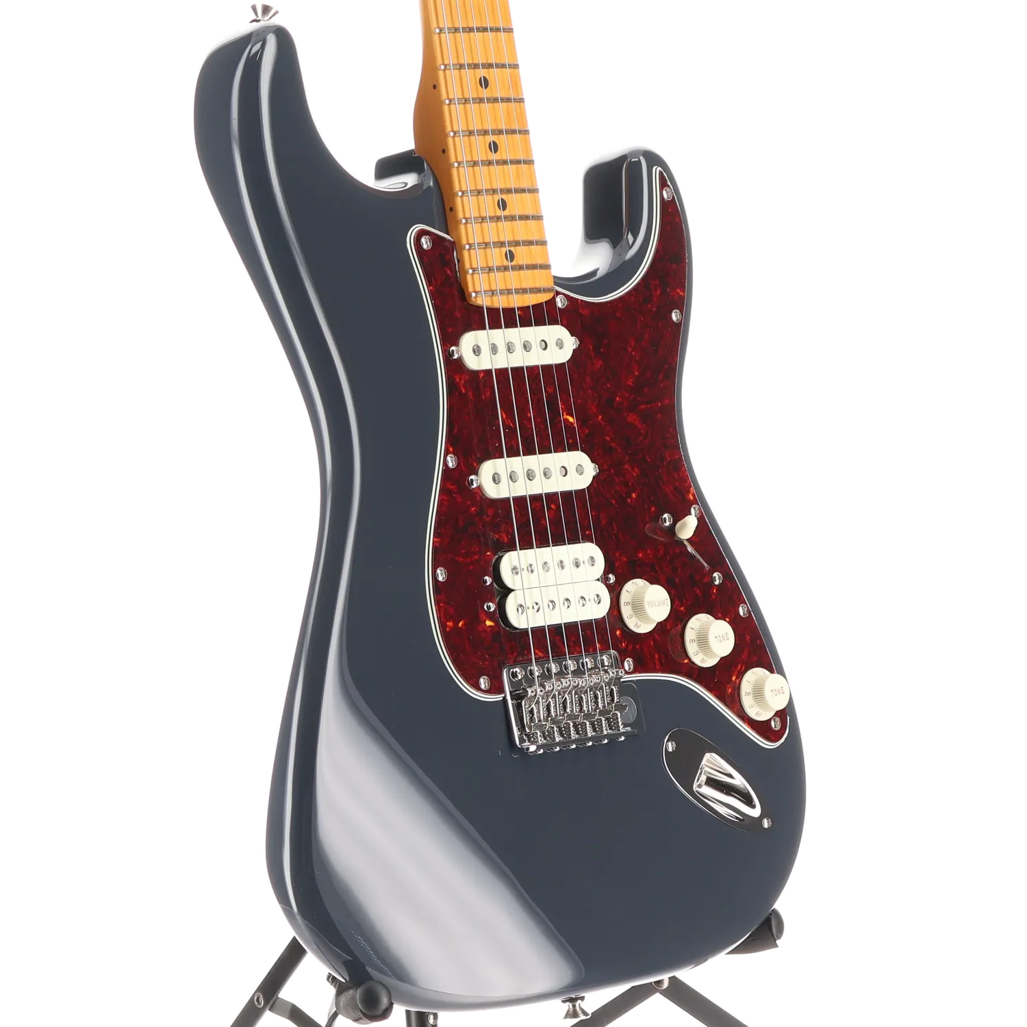 American Professional Classic Stratocaster® HSS, Maple Fingerboard, Faded Black (W12) (92043)