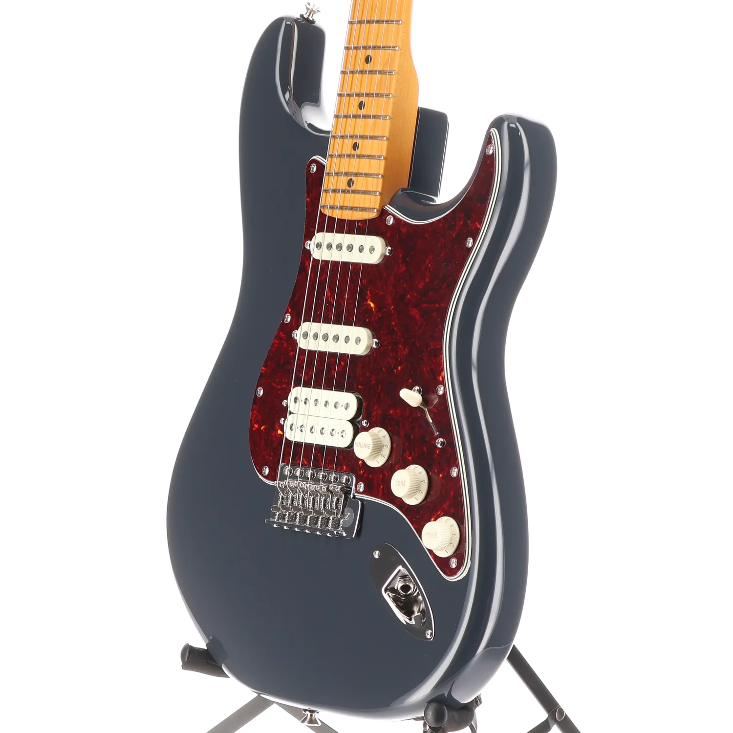 American Professional Classic Stratocaster® HSS, Maple Fingerboard, Faded Black (W12) (92043)