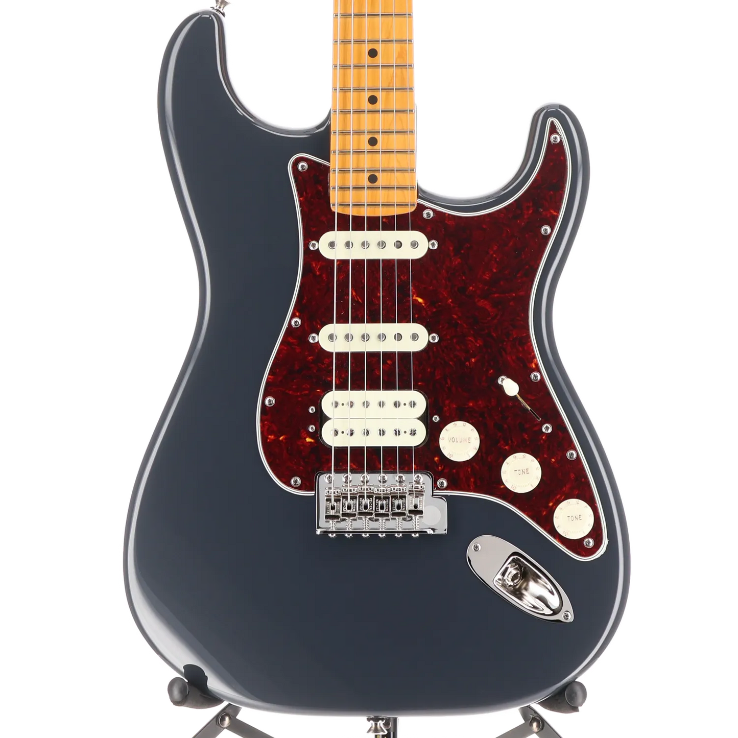 American Professional Classic Stratocaster® HSS, Maple Fingerboard, Faded Black (W12) (92043)
