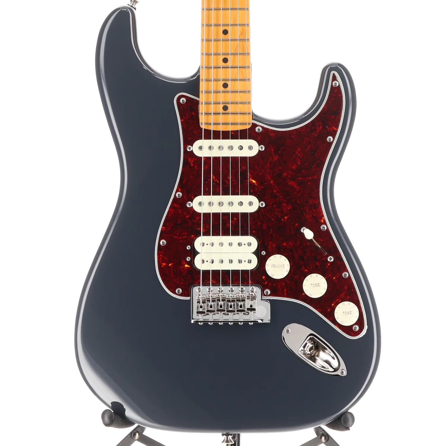 American Professional Classic Stratocaster® HSS, Maple Fingerboard, Faded Black (W12) (92043)