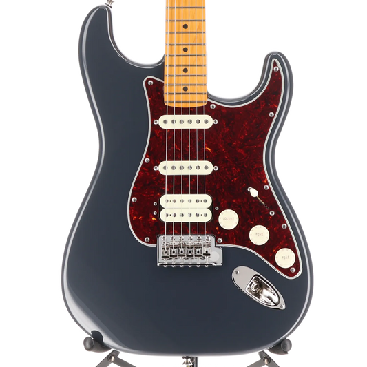 American Professional Classic Stratocaster® HSS, Maple Fingerboard, Faded Black (W12) (92043)