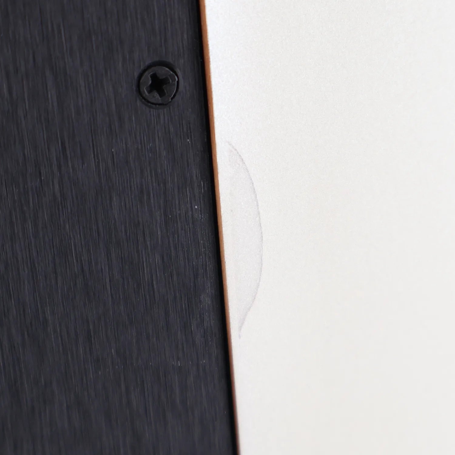 American Series Soloist SL3, Ebony Fingerboard, Platinum Pearl (L2) (02800)