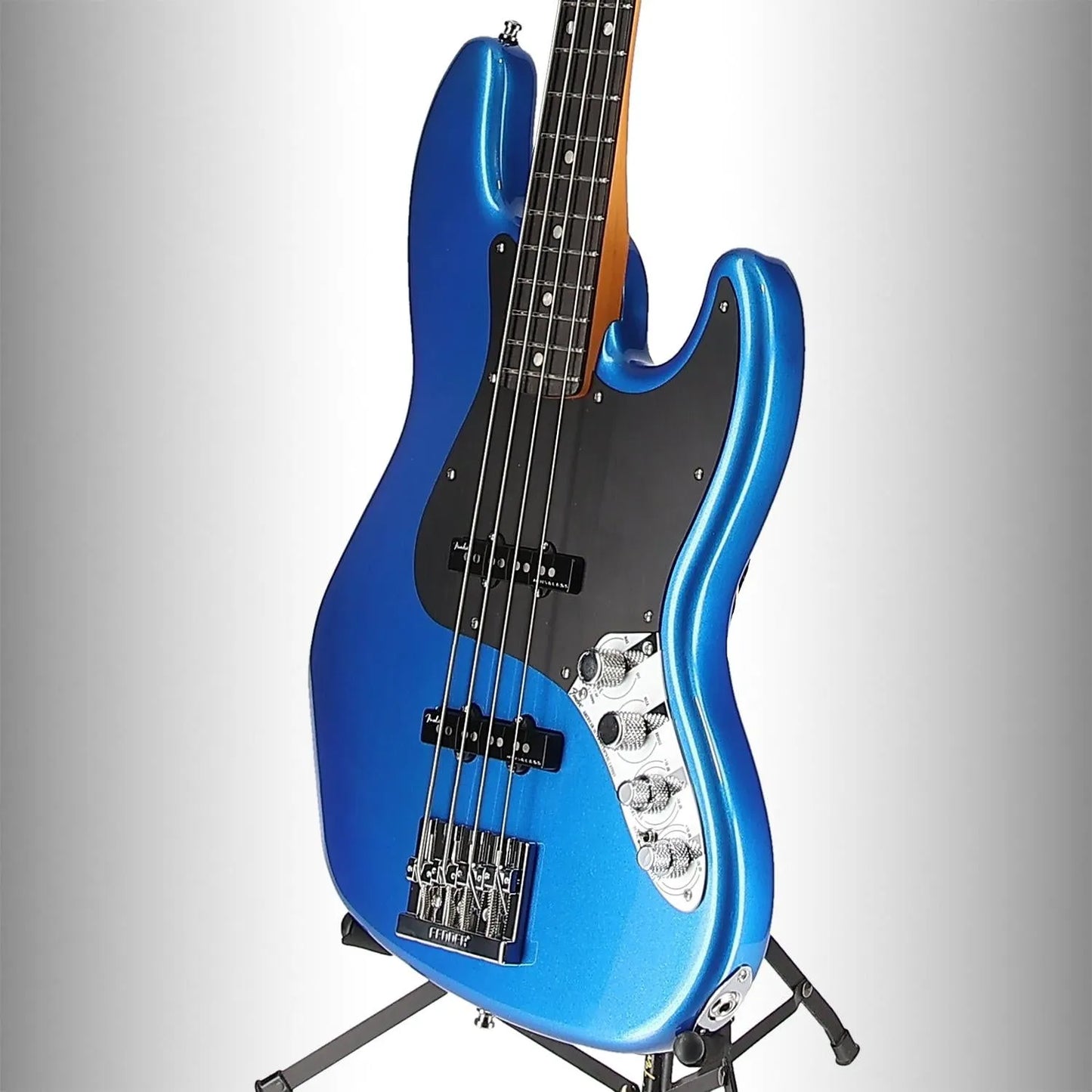 American Ultra II Jazz Bass, Ebony Fingerboard, Noble Blue (BB3) (11922)